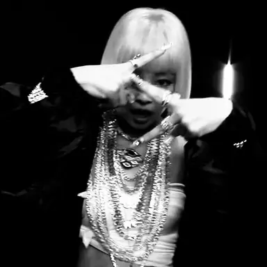 Profile image of Jennie