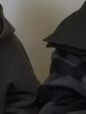 BreezyAtom9631의 ヤンデレなマンションズに溺愛されます。