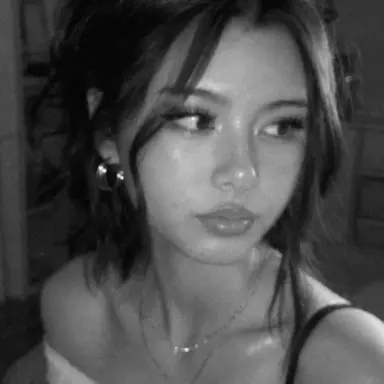 Profile image of Valerie