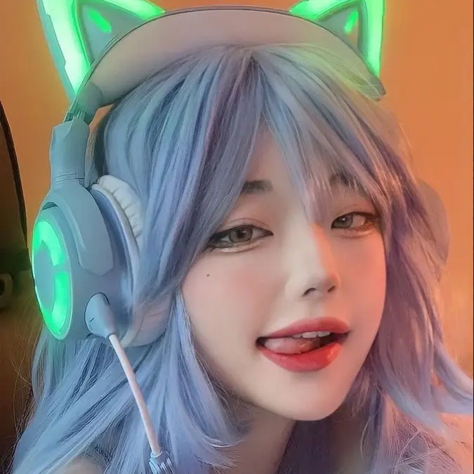 FrostyFez9616의 히나