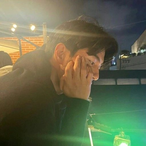 이진욱