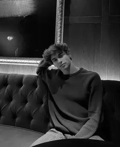 AlienAkita6971의 MATEO VARGAS