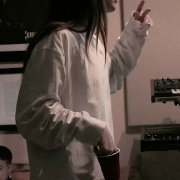 Kar1n4_.의 María Victoria