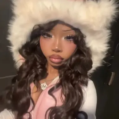 Profile image of Nia