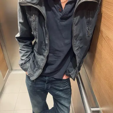 Profile image of Dean jr