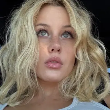 Profile image of Anna