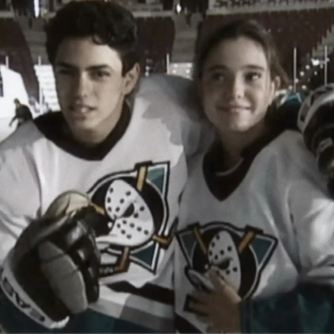 momo.is.here00의 001 || Mike Vitar