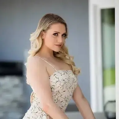 Profile image of Alina Petrova