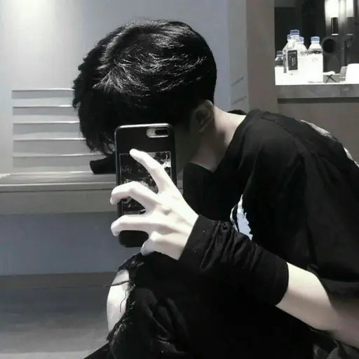 Hluicer_gea.x의 한윤우