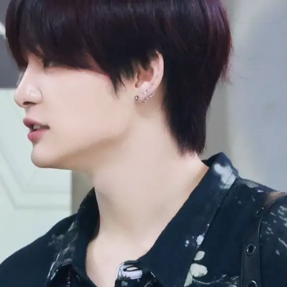 WavyFlake5763의 ジフン