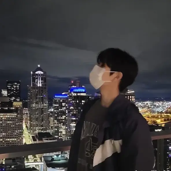 Lee1234._.의 김승민