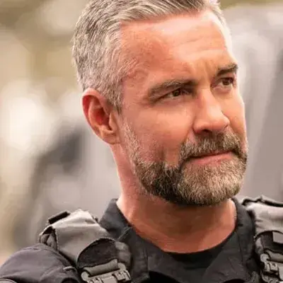 SorryPants8073의 Elias Vance