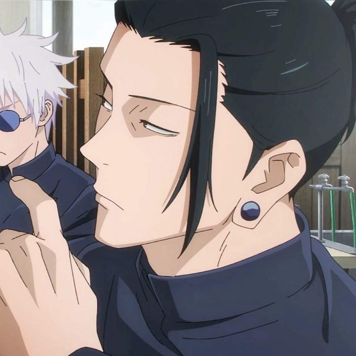 내 두 명의 진지하게 섹시한 남자. Levi 옆에 있는 사람은 매우 불공평하다 솔직히 그는 내 존재 전체의 절대적인 사랑이다  😫🤞🏻하지만 Lawliet이 얼마나 완벽한지 절대 잊을 수 없을 것 같다 (이누마키, 에렌, 메구미는, image size:1178x1178