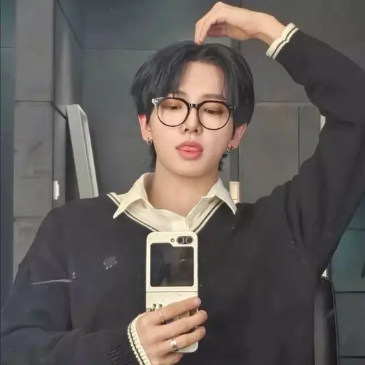 One42BND의 명재현