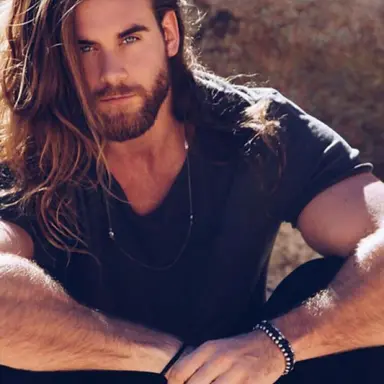 Profile image of Aaron Thomas