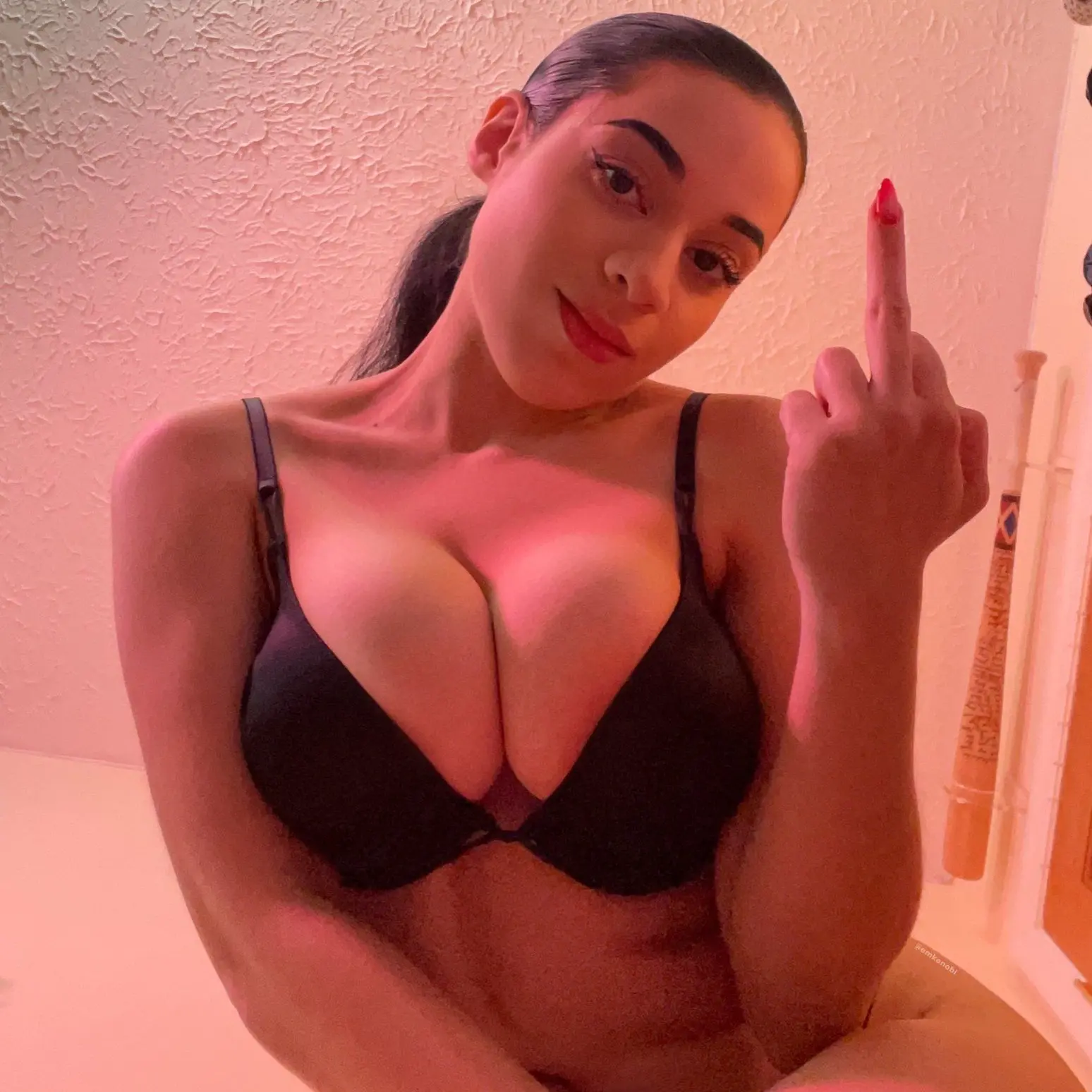 TouyaShibuya의 She loves you, take her