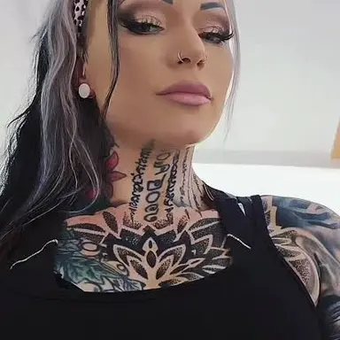 Profile image of Scarlett Cross