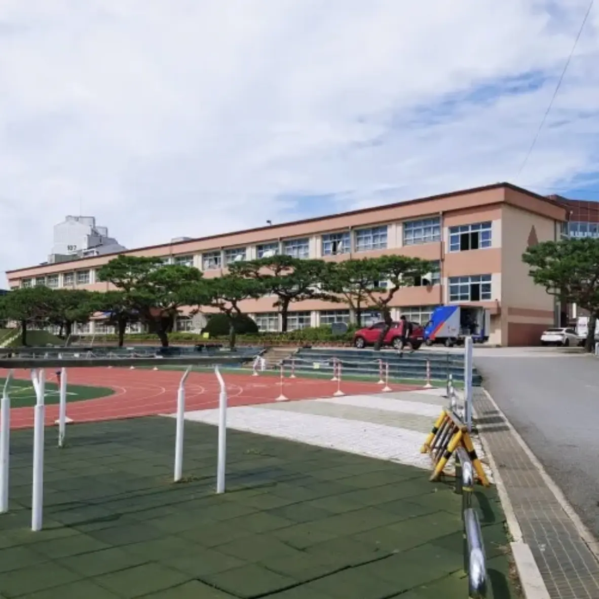 OldPuli0954의 한인고등학교