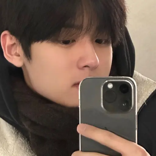 jho4eightseven의 최윤혁