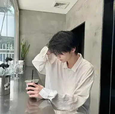 Profile image of Elias Vance