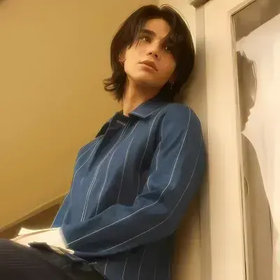 LankyShoes9728의 Jeff Satur