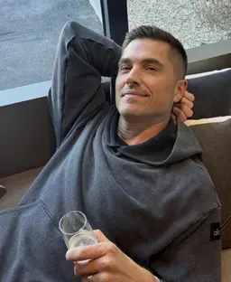 Profile image of Tim Bradford