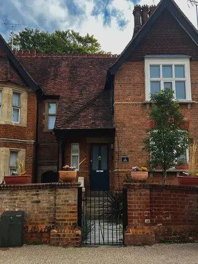 ModestIbis8149의 Foster home