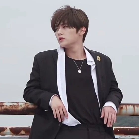 이민호