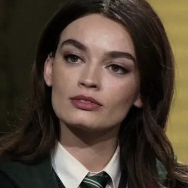 Profile image of Maeve Riley