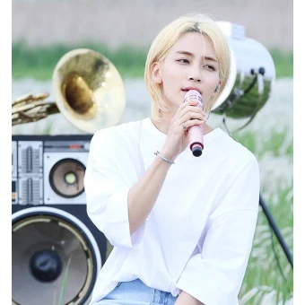 세봉고등학교 3학년 윤정한 선배