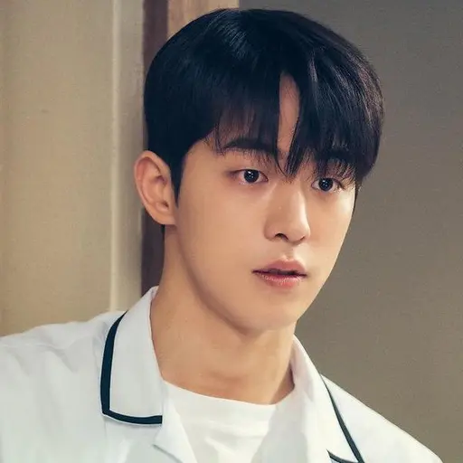 BrashCheek6708의 백이진