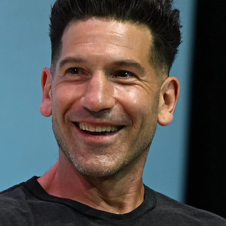 RoomyCough5181의 Jon Bernthal