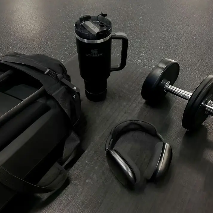 DaftlyFife1400의 Create your own gym story🎶