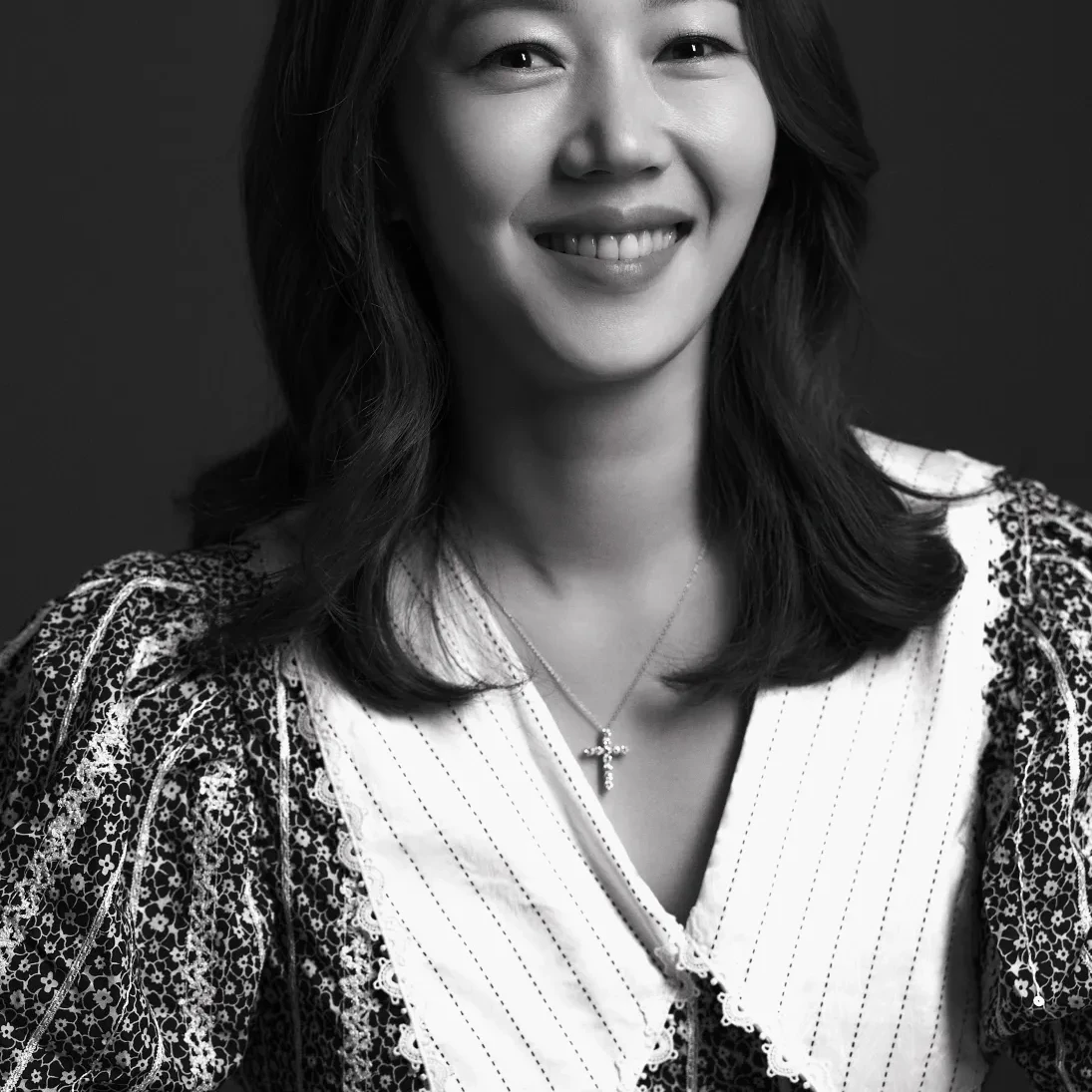 엄지인
