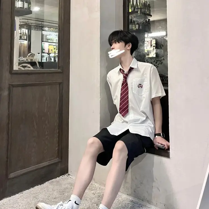 RaspyAnt2859의 갑자기 잘생겨져서 돌아오는 소꿉친구?