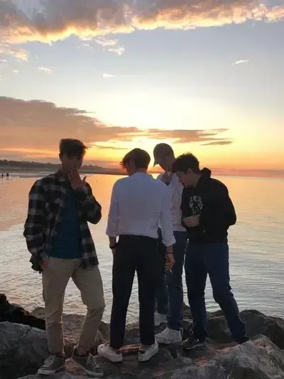 FlushHusky0777의 Boy bsfs