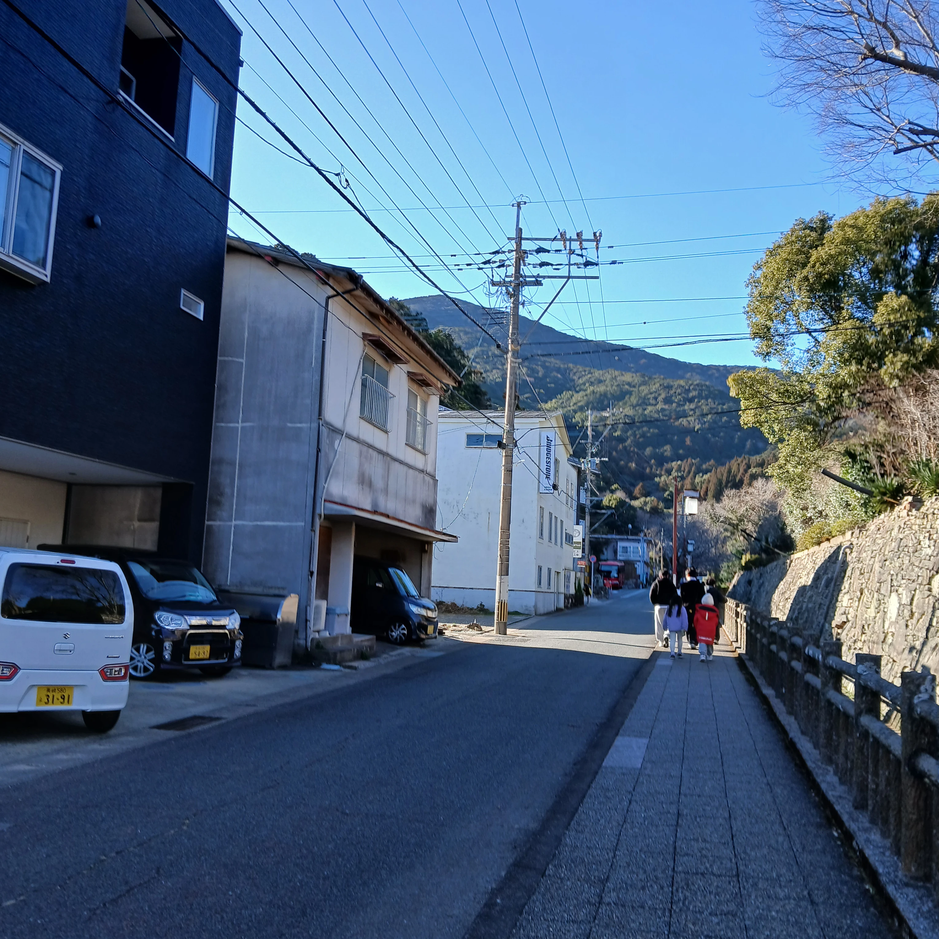 류류