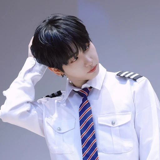 명재현