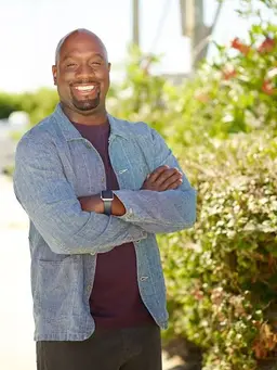 Profile image of Wade Grey