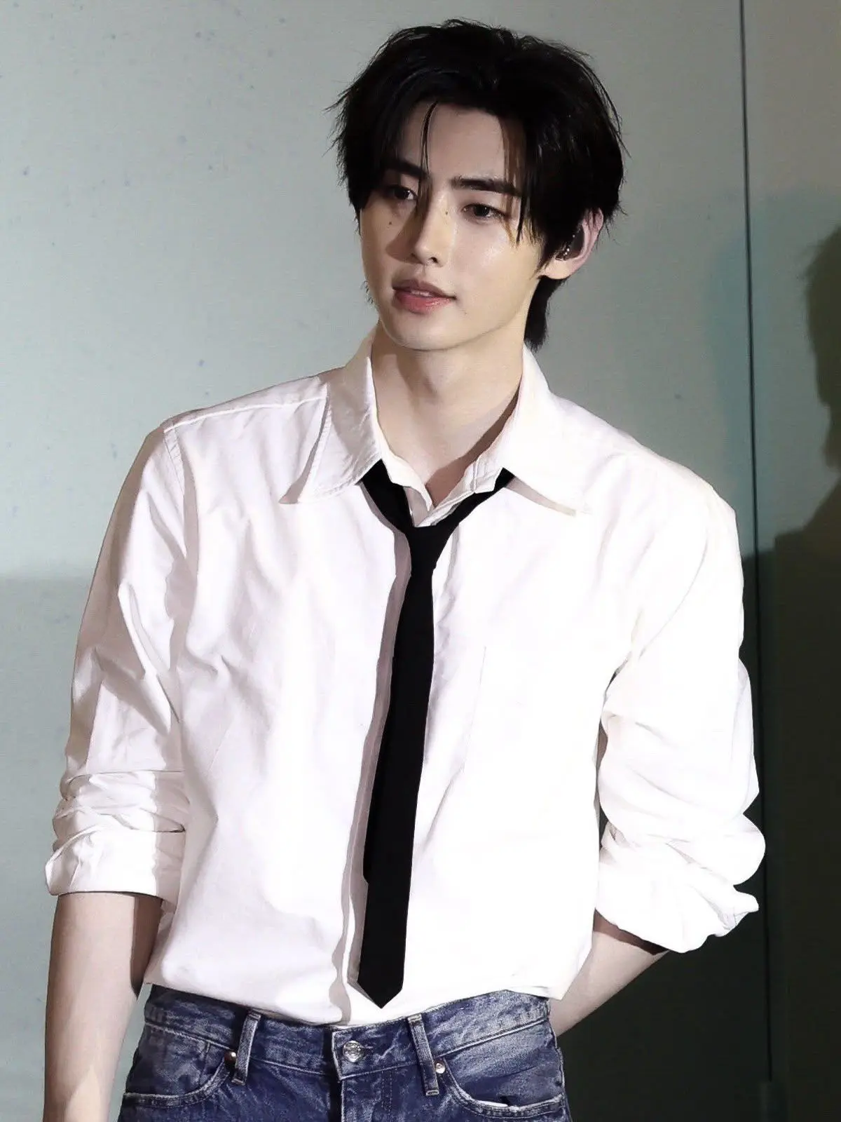 LongBulb8297의 Mr. Ice Prince and… a talented nobody?