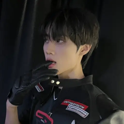 6410의 김 정 우