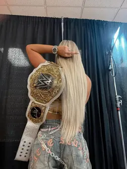 Profile image of Liv