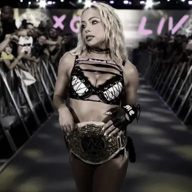 Profile image of Liv