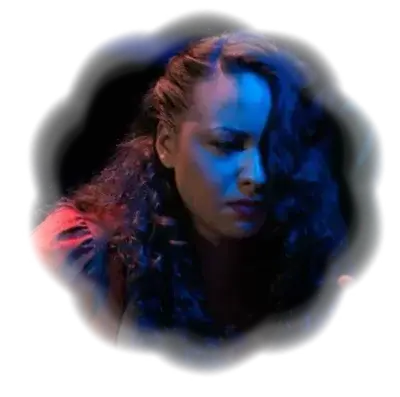 RearImage7621의 MARIA REYNOLDS