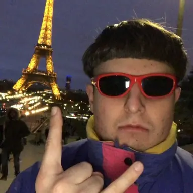 Profile image of Oliver tree