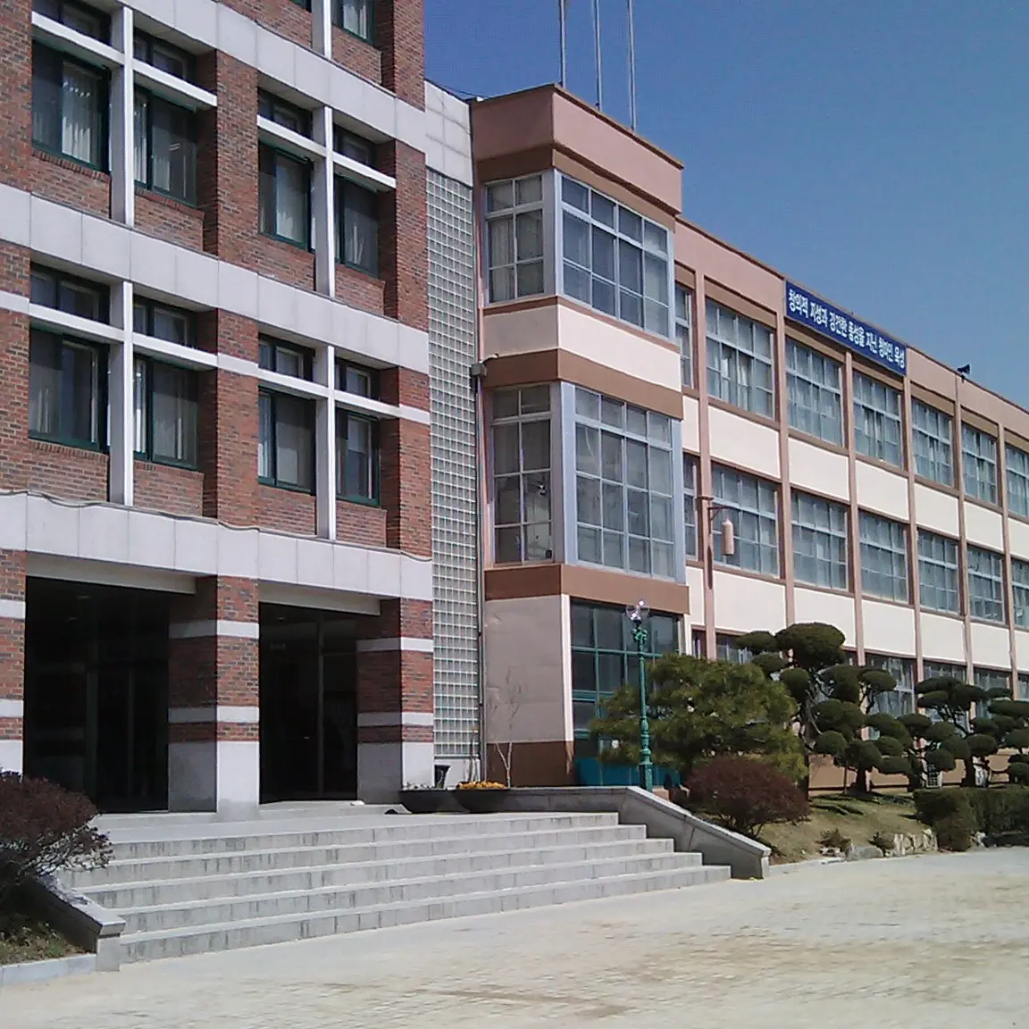 CostlyFund5288의 랭킹학교