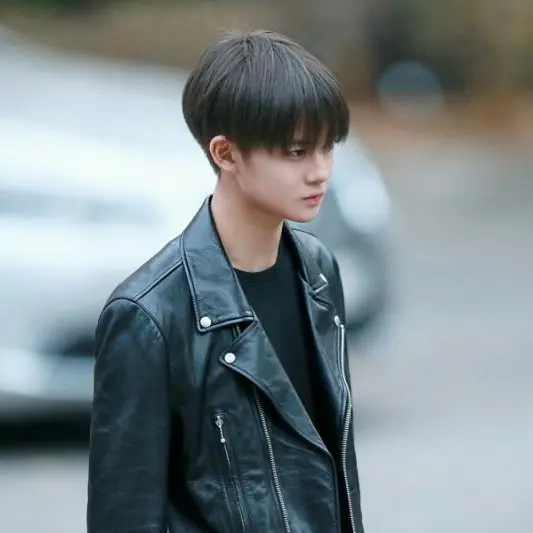 FussyDaisy8079의 배진영