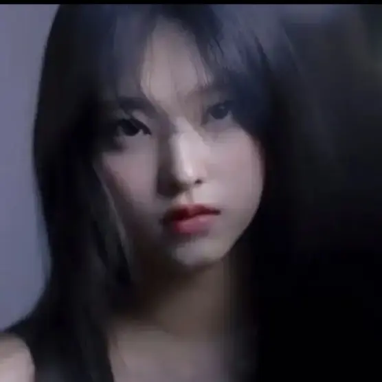 BoringCrumb076의 강해린