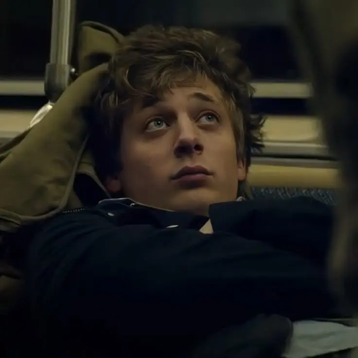 TangyPress6330의 Lip Gallagher