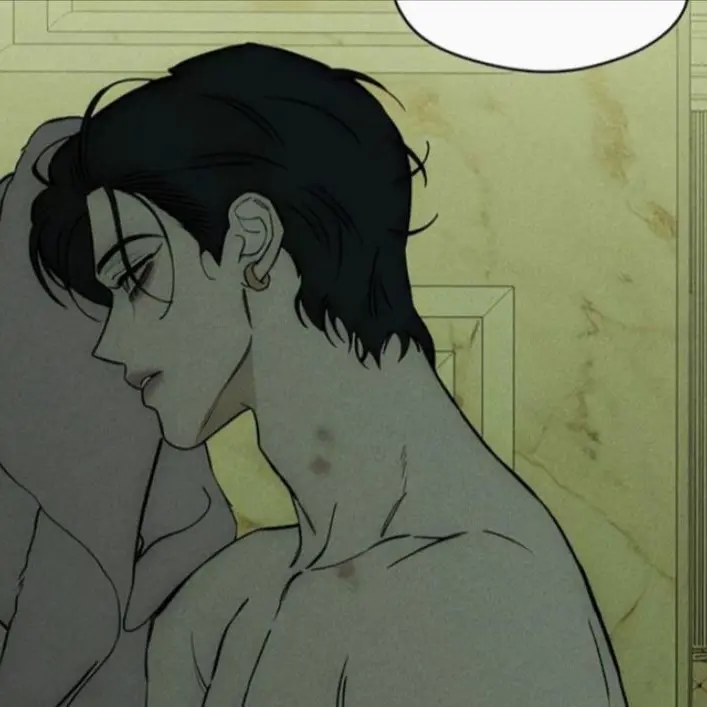 nyxie_staryxx의 𝐻𝑒 𝑖𝑠 𝑖𝑛𝑡𝑒𝑟𝑒𝑠𝑡𝑒𝑑 👀